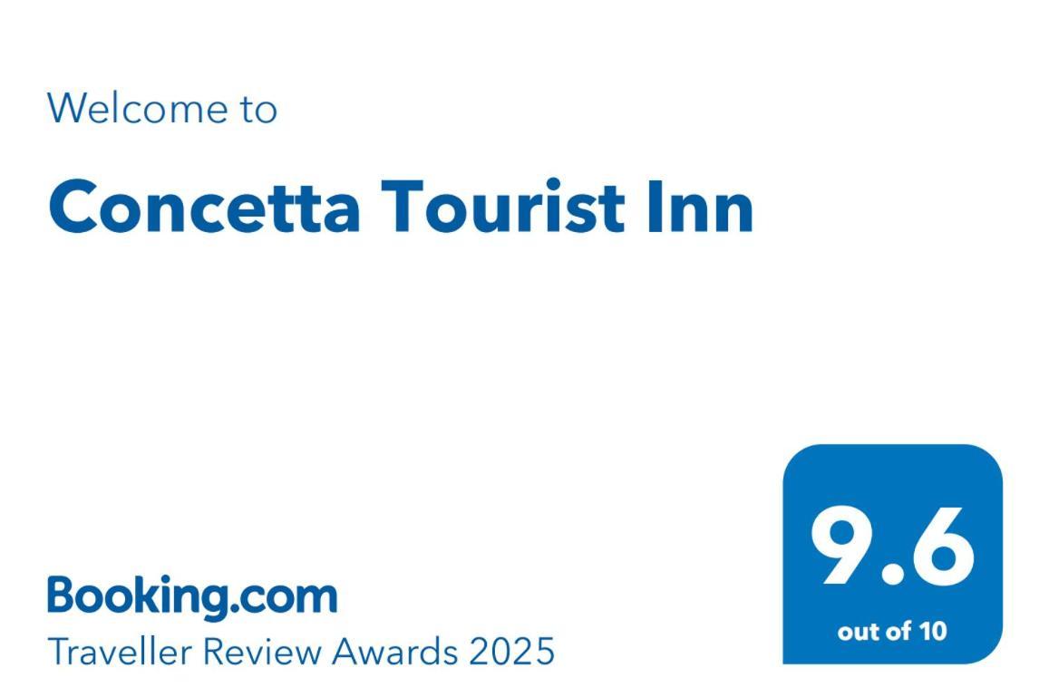Concetta Tourist Inn Manolo Fortich Екстер'єр фото